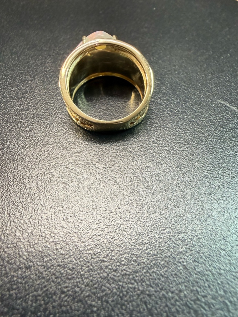 14k Gold Australian Opal Statement Ring - Picture 12 of 13